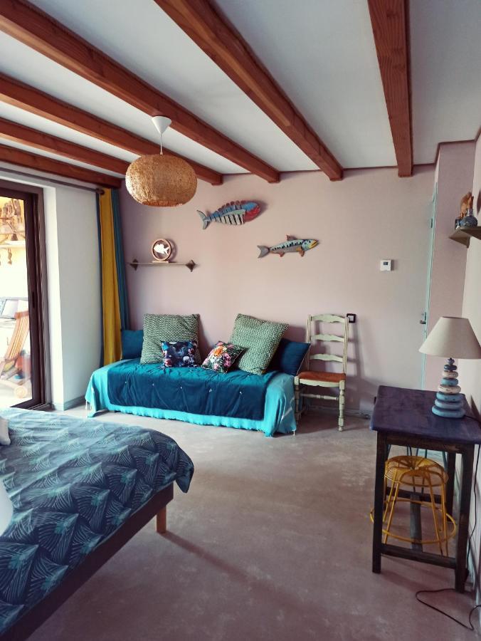 O Reves Ailleurs Bed & Breakfast แซ็งต์-ซีร์-ซูร์-แมร์ ภายนอก รูปภาพ
